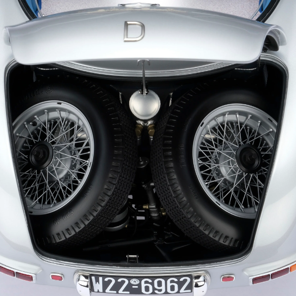 🔥Mercedes-Benz 300 SLR Uhlenhaut Coupe Model - 🏎️The World’s Most Expensive Classic Car Building Set, Exquisite Collectible Gift-BP